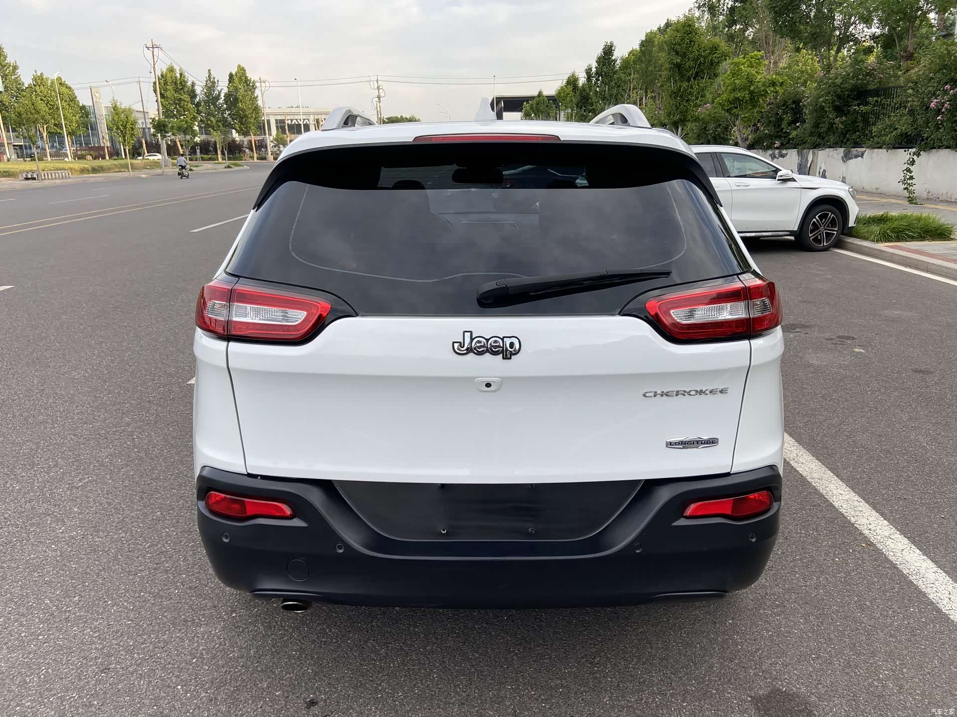 Jeep Cherokee, 2016 все фото