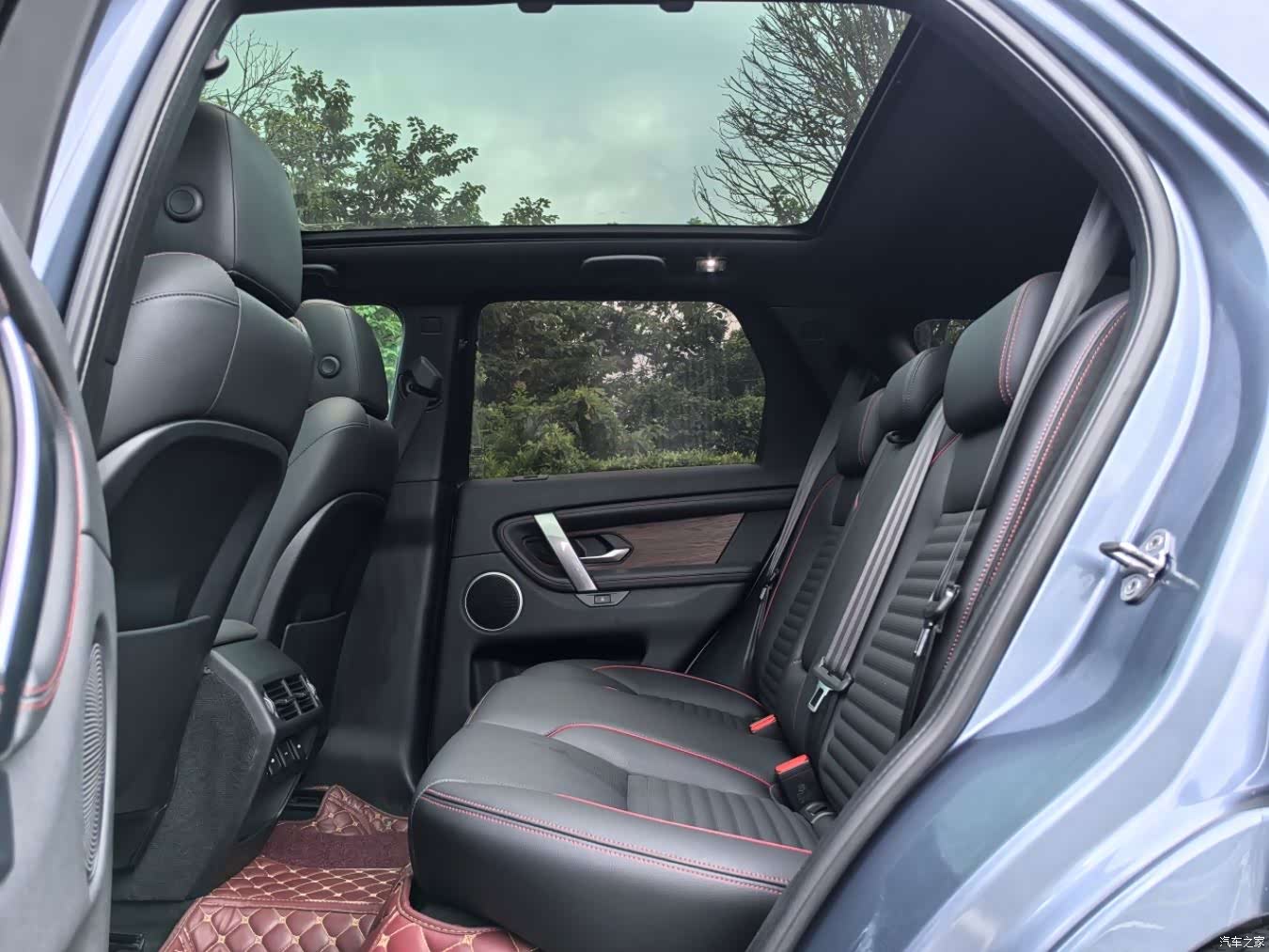 Land Rover Discovery, 2020 8
