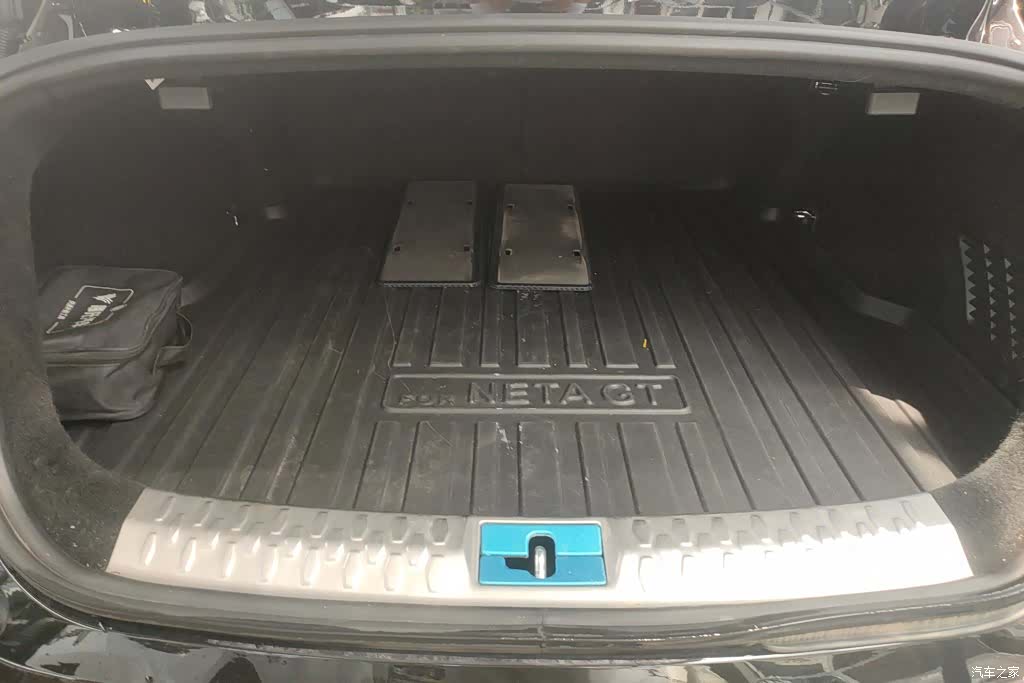 Neta GT, 2024 4