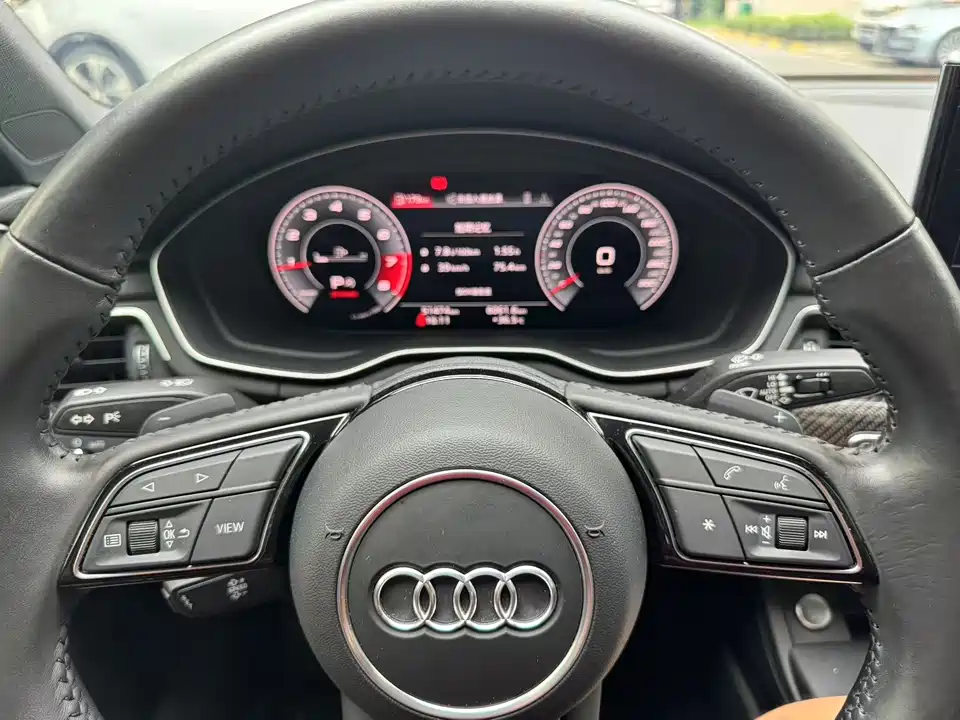 Audi A4L