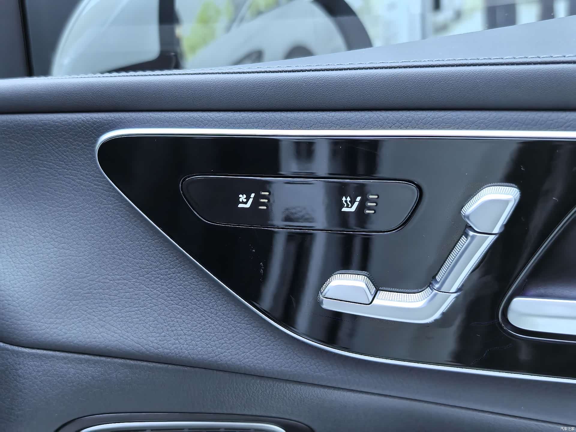 Mercedes-Benz GLC, 2023 18