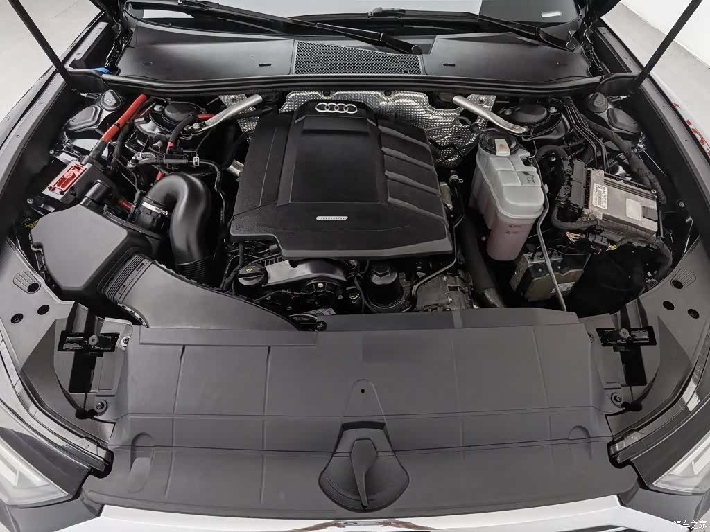 Audi A6L, 2019 6