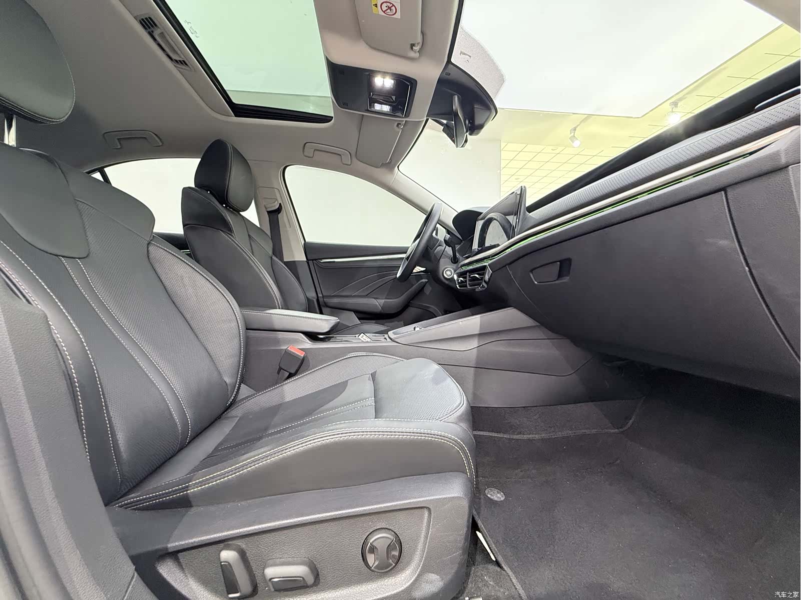 Skoda Octavia, 2022 9