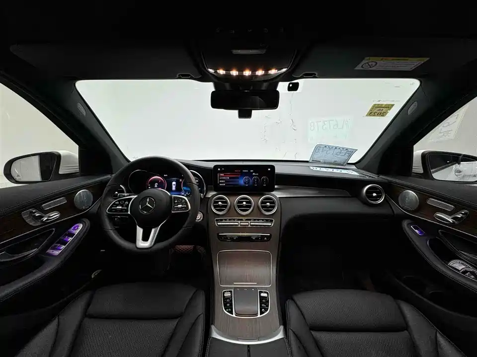 Mercedes-Benz GLC Mercedes-Benz GLC