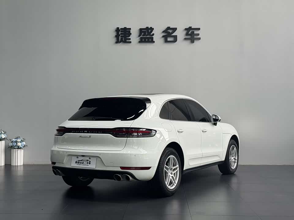 Porsche Macan Porsche Macan