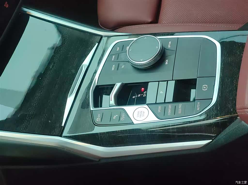BMW 3 Series, 2025 13