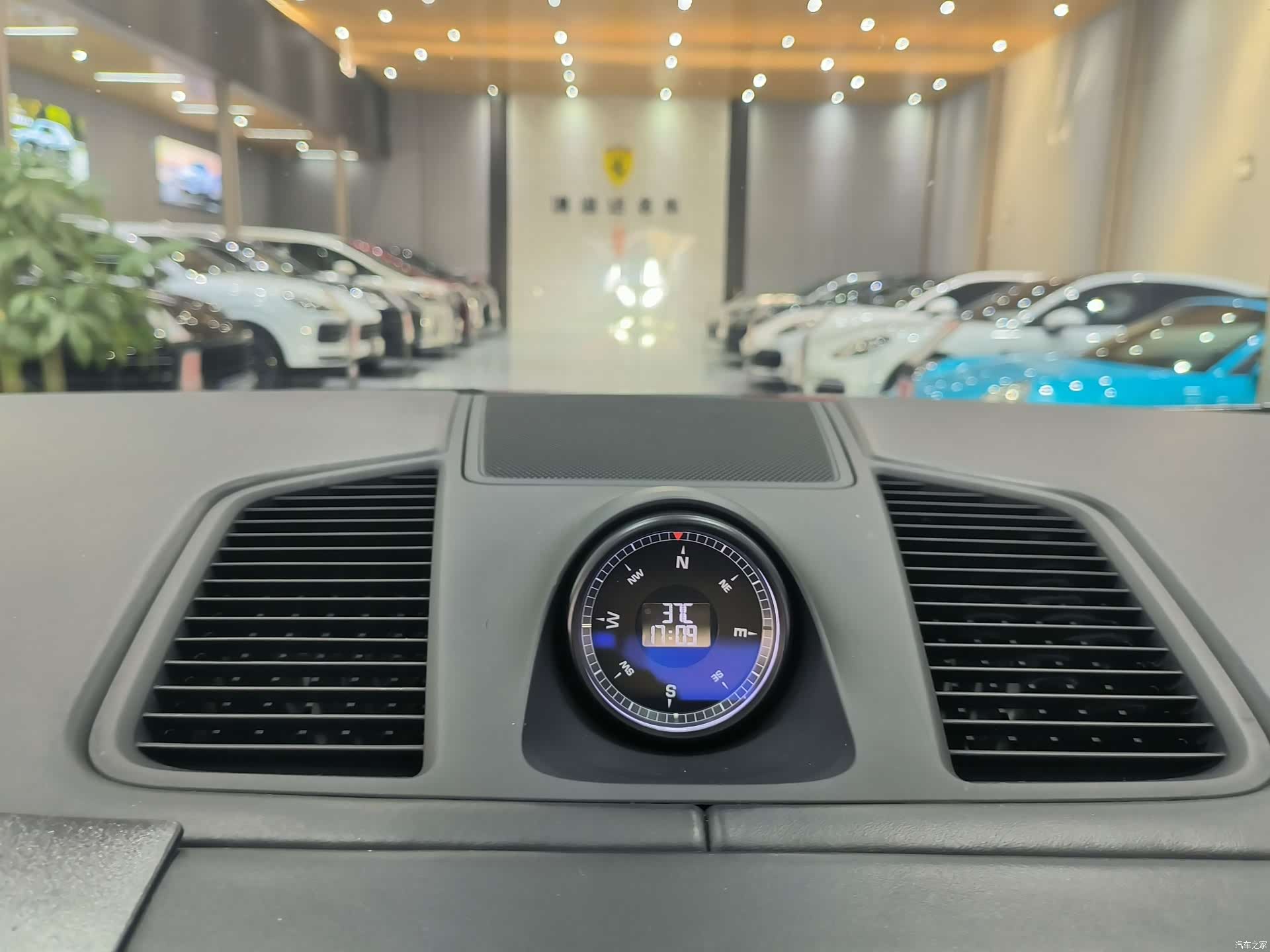 Porsche Cayenne, 2020 13