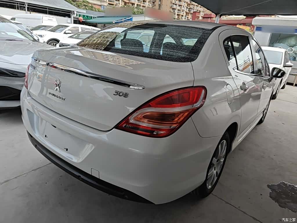 Peugeot 308, 2015 7