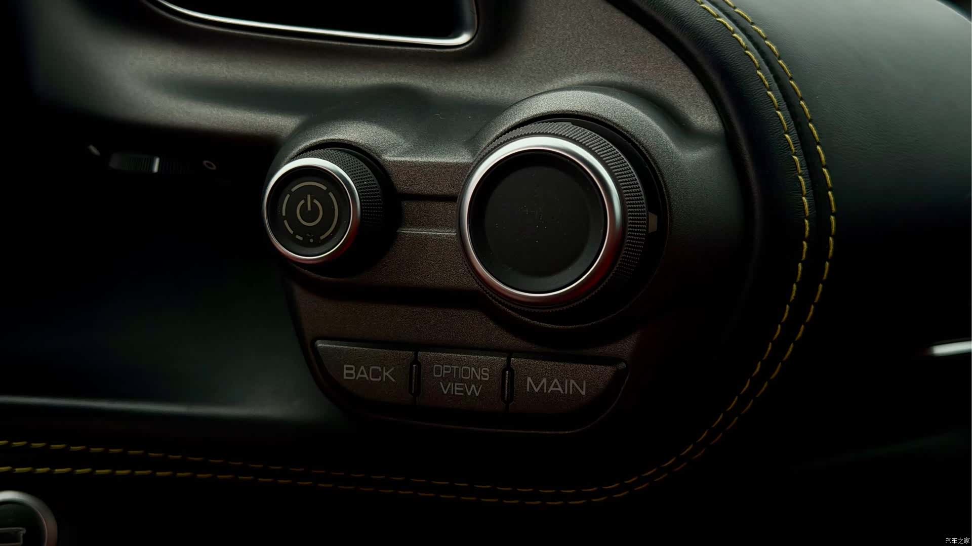 Ferrari 488, 2016 9