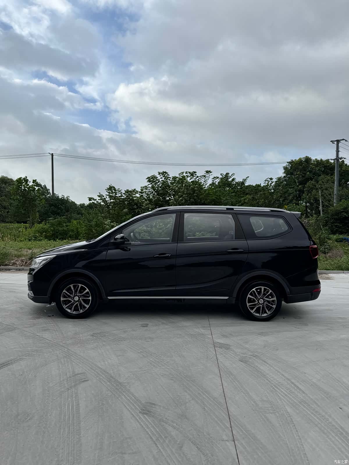 Wuling 730, 2019 3