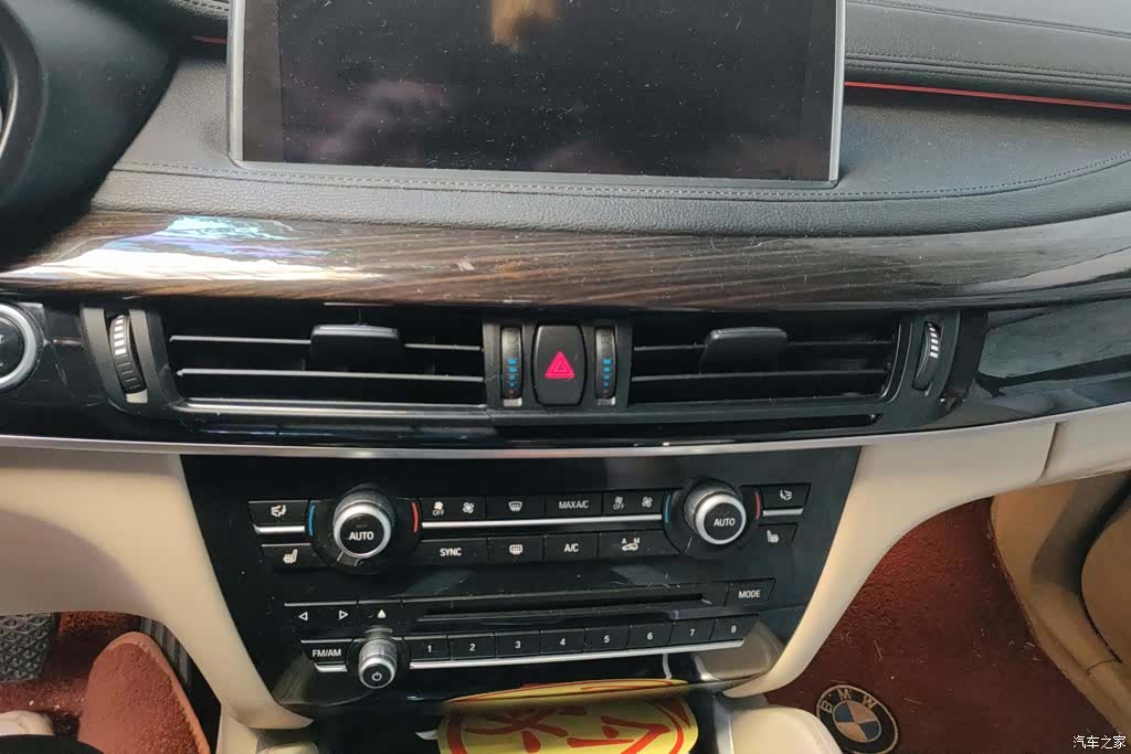 BMW X6, 2015 13