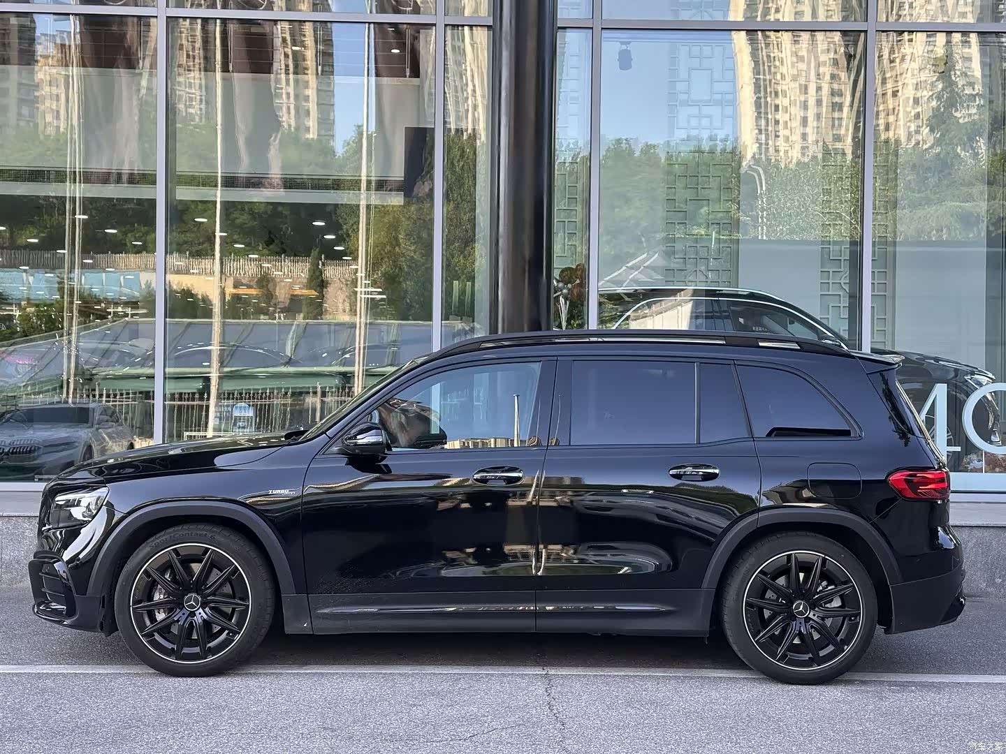 Mercedes-Benz GLB, 2025 19
