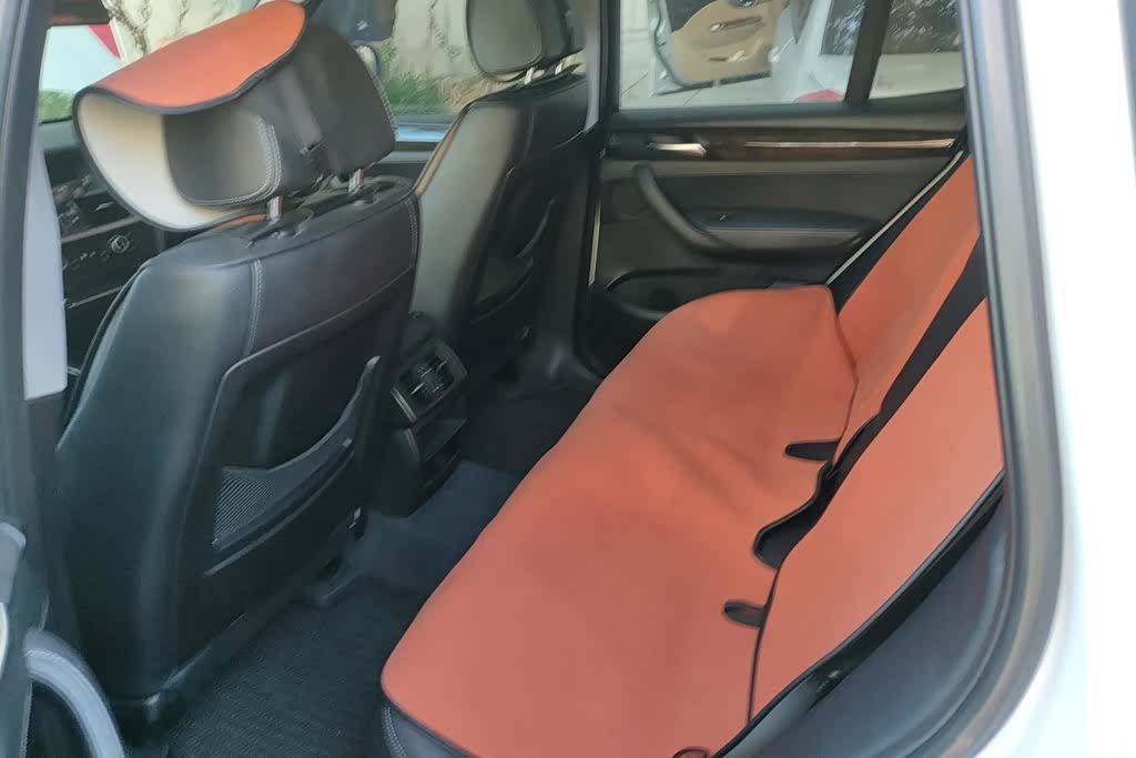 BMW X3, 2013 11