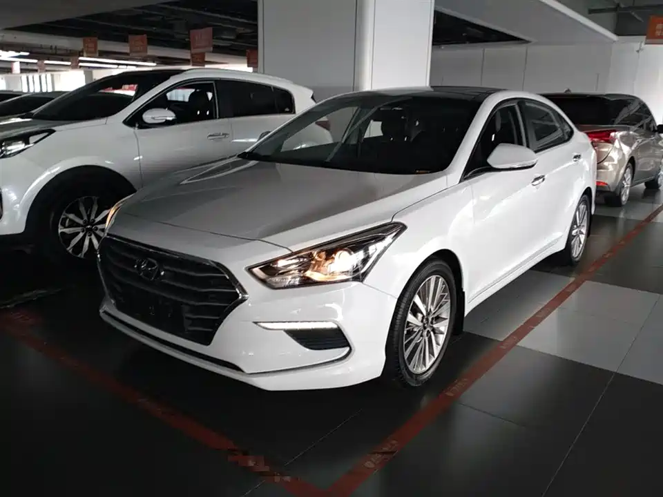 Hyundai Name picture