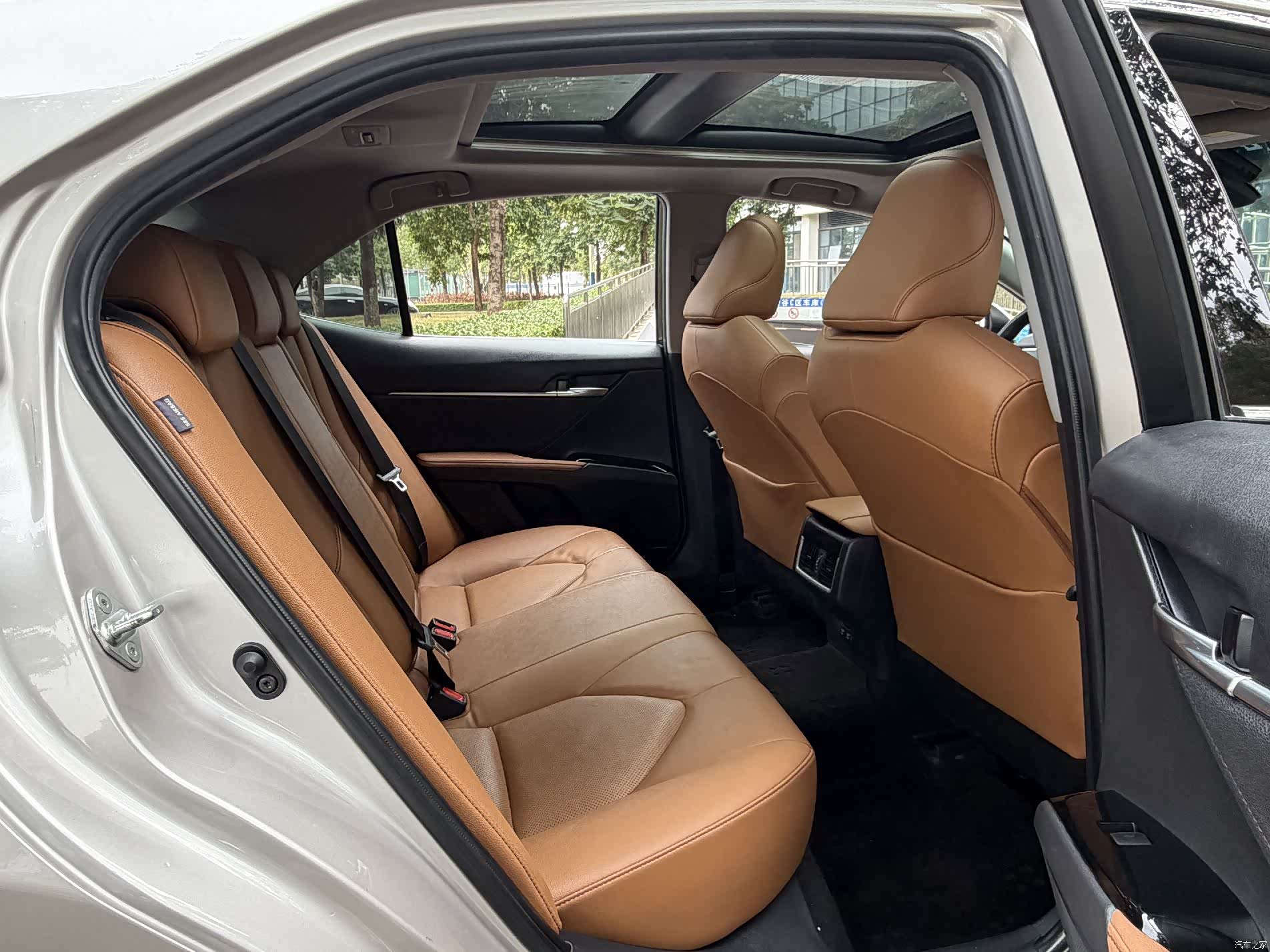 Toyota Camry, 2022 15
