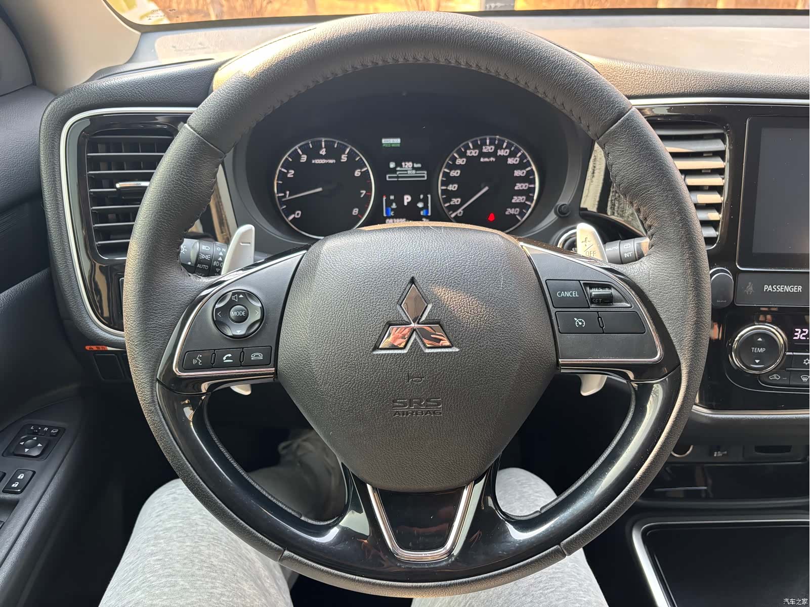 Mitsubishi Outlander, 2018 10