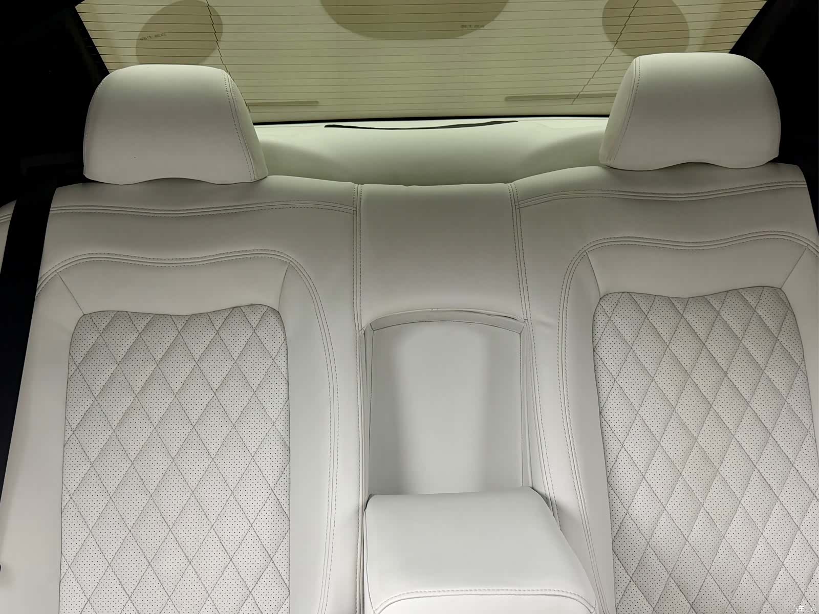 Maserati GranTurismo, 2010 18