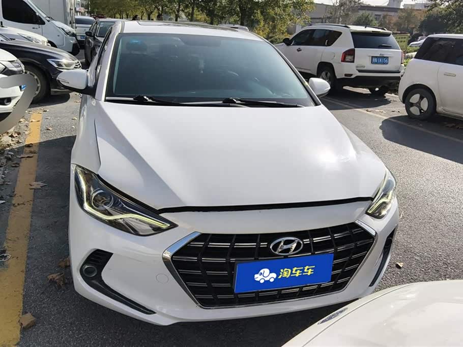 Hyundai Lead