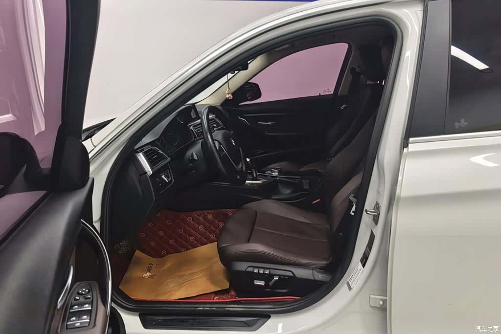 BMW 3 Series, 2019 9