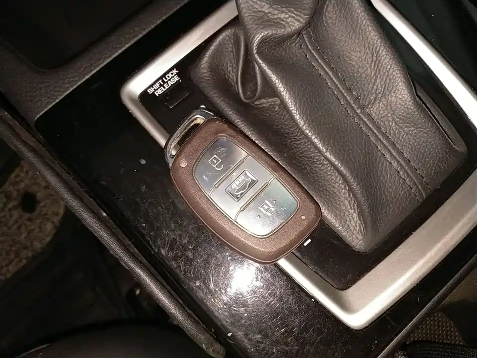 Hyundai Name picture
