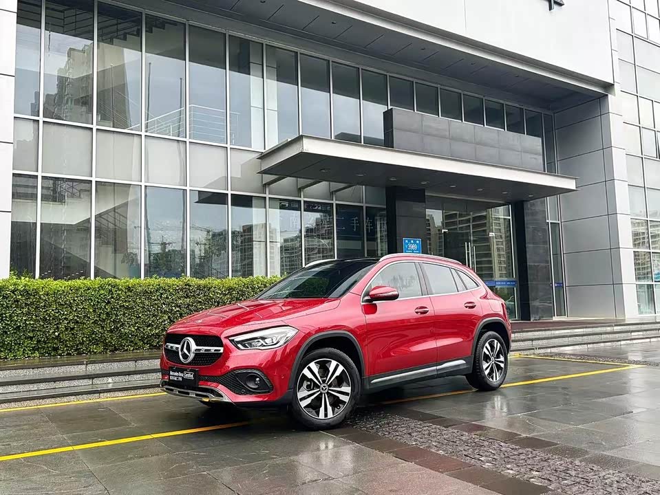 Mercedes-Benz GLA