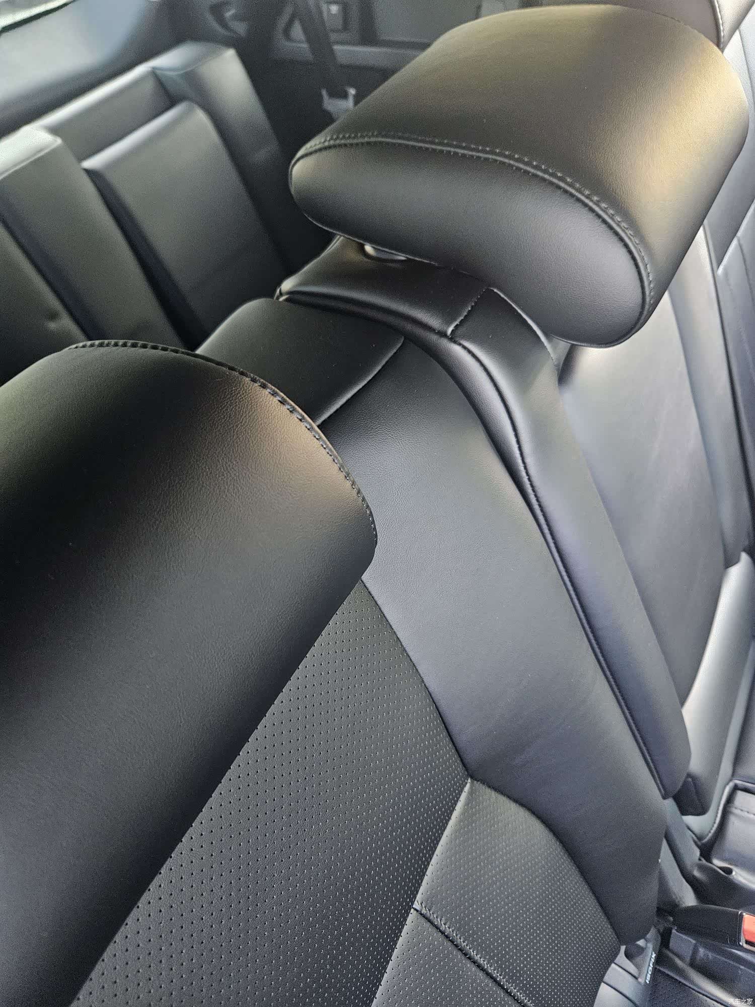 Land Rover Discovery, 2016 25