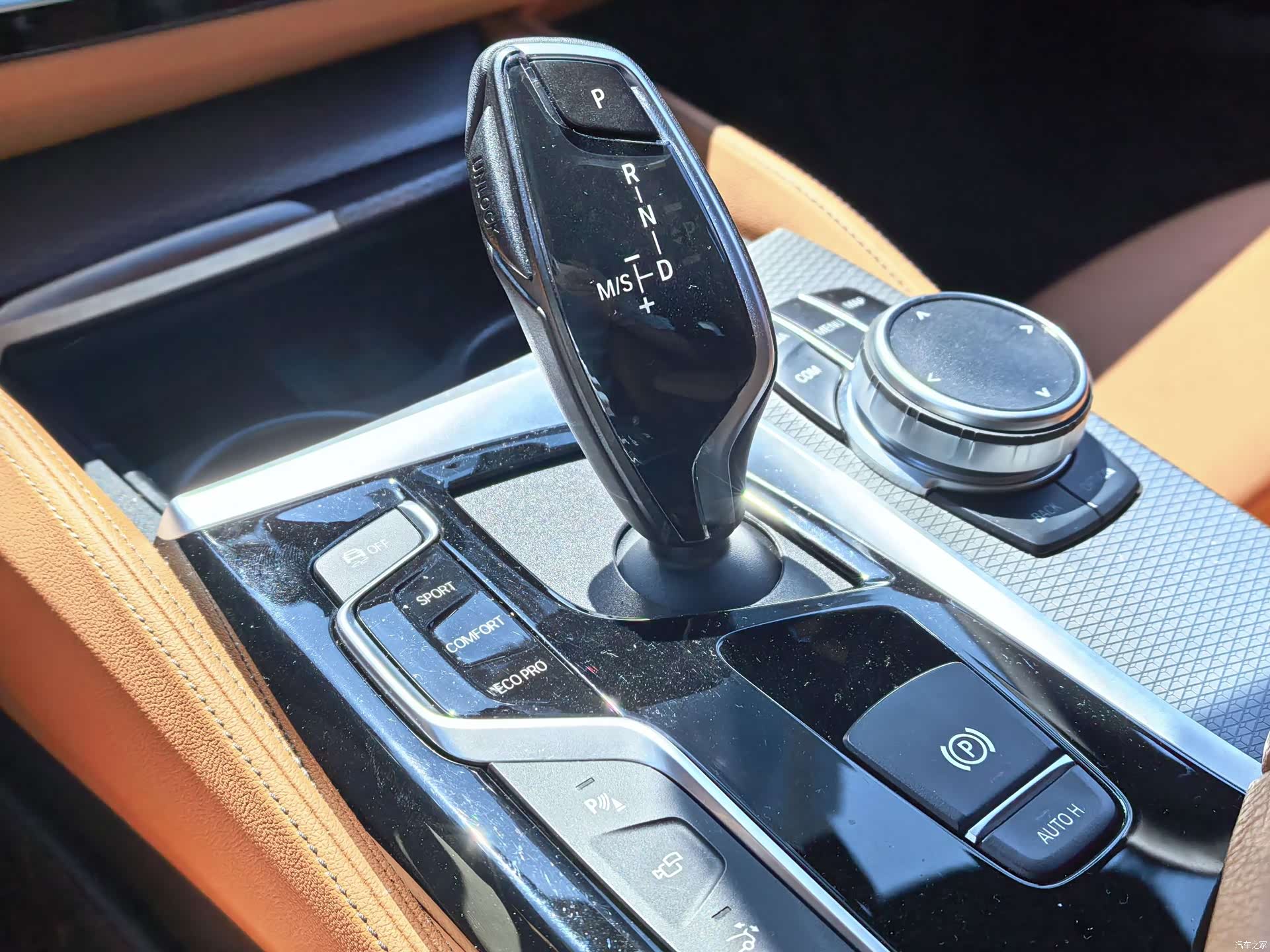 BMW 6 Series GT, 2019 14