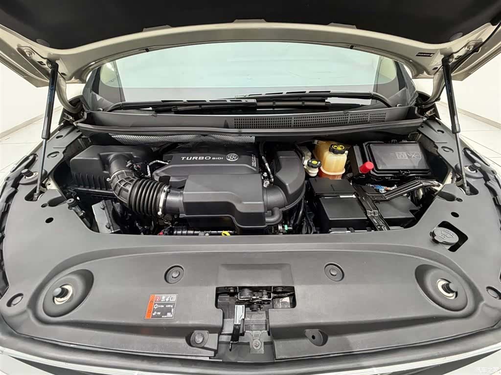 Buick GL8, 2021 18