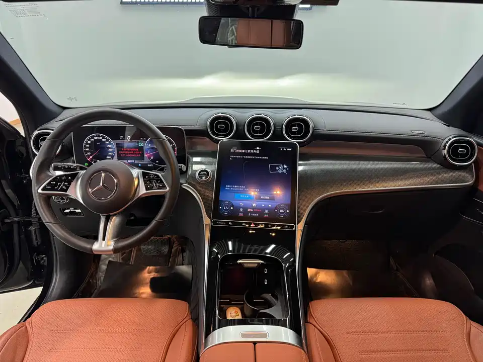 Mercedes-Benz GLC Mercedes-Benz GLC