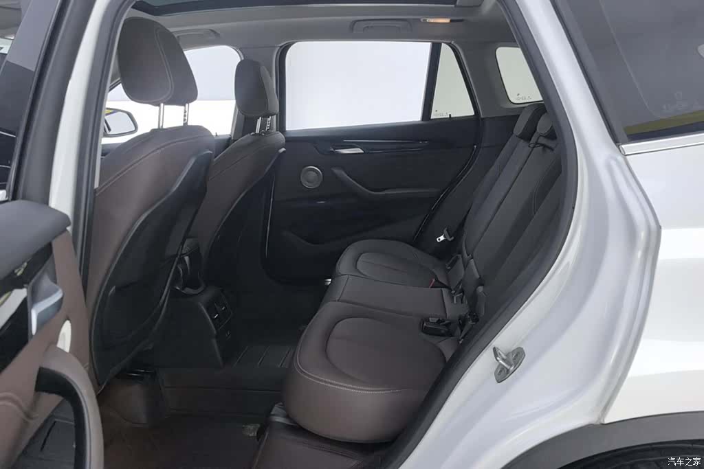 BMW X1, 2023 11