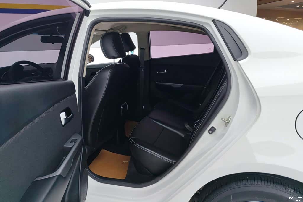 Kia K2, 2016 11