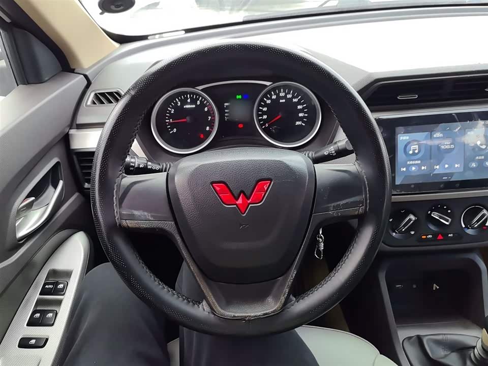 Wuling Wuling Hongguang