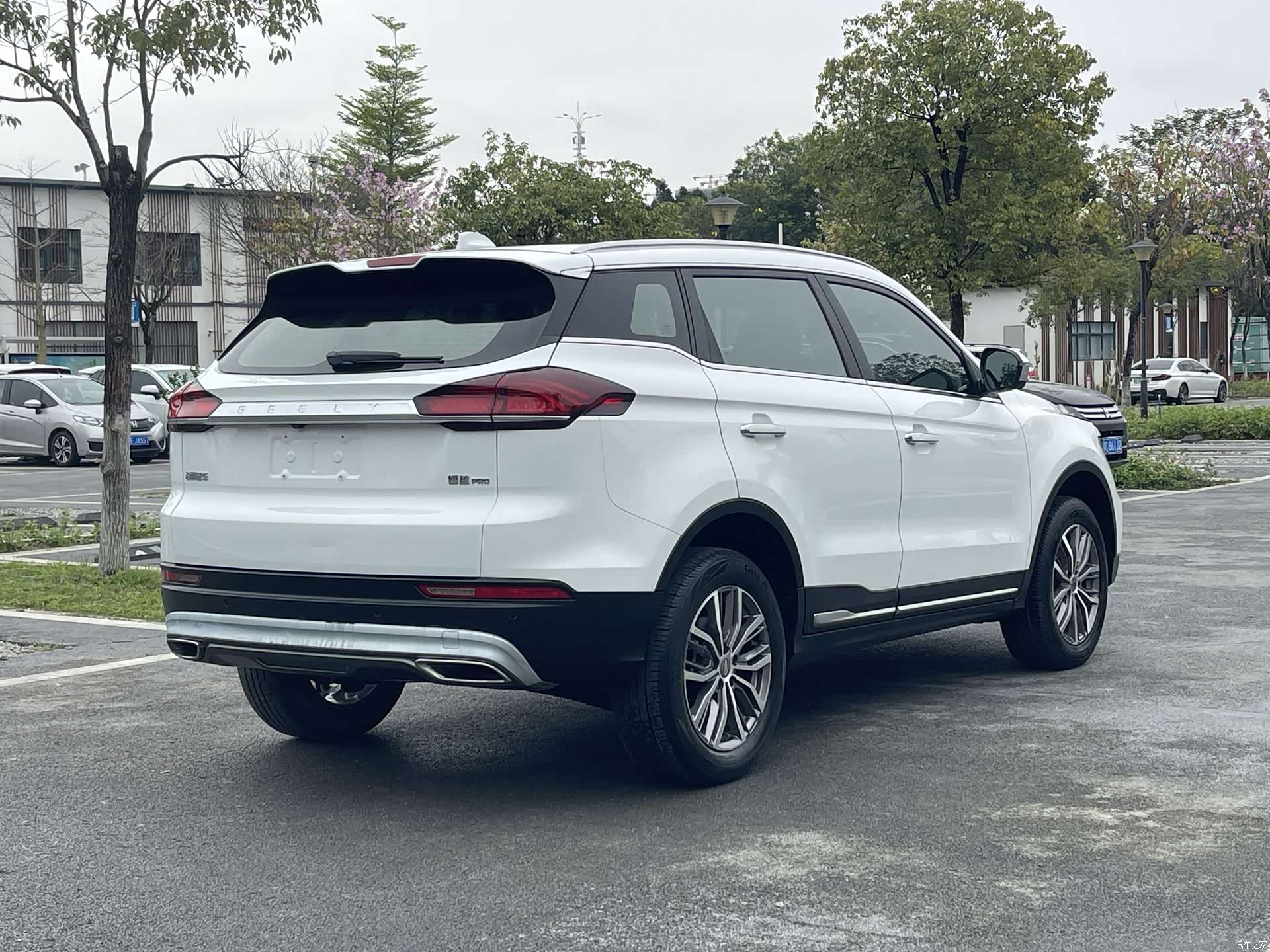 Geely Boyue, 2020 4
