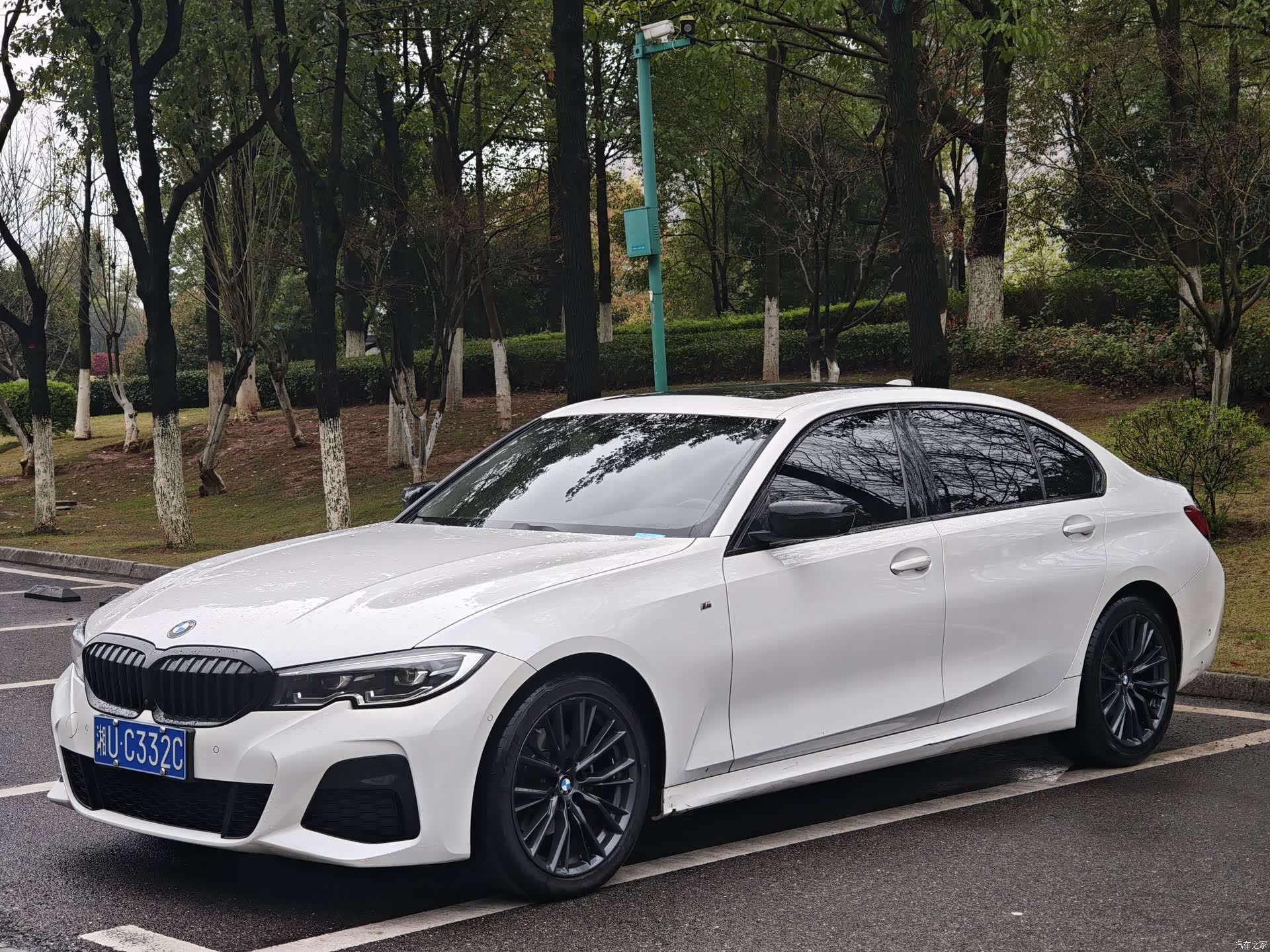 BMW 3 Series, 2020 1
