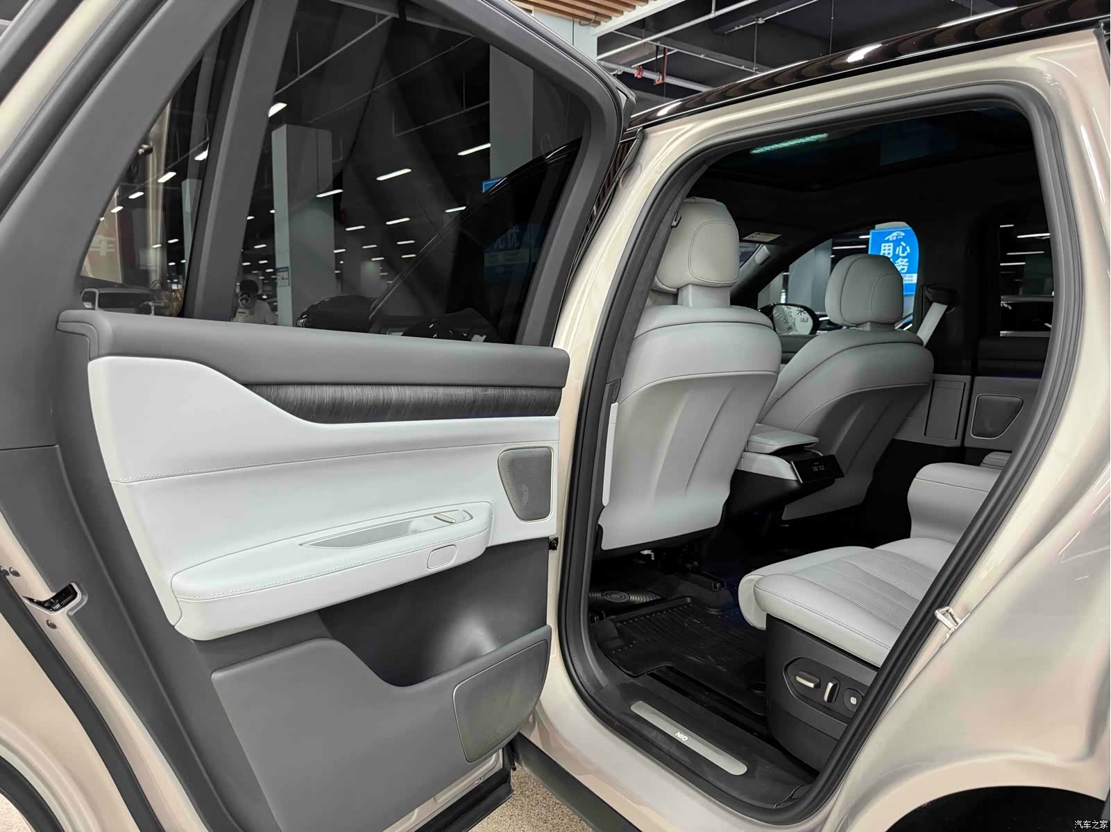 NIO ES8, 2025 14