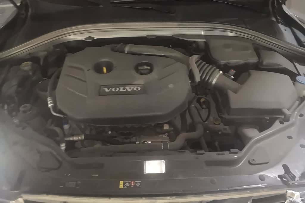Volvo XC60, 2012 10
