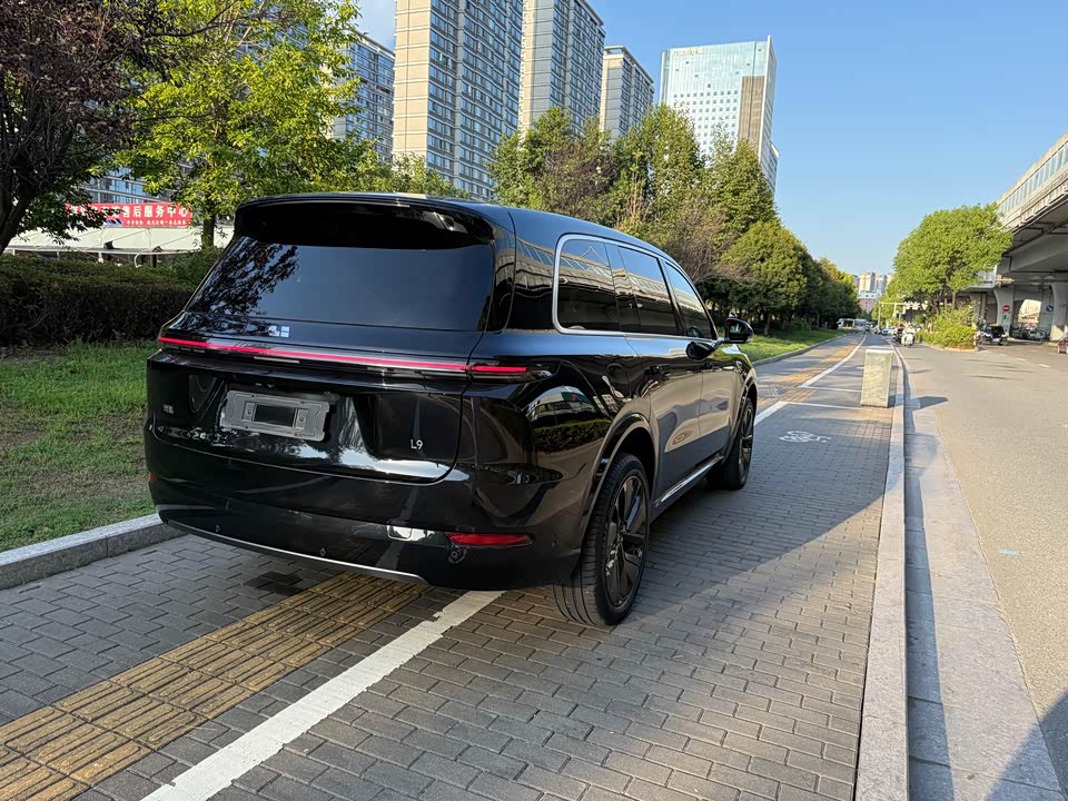 Li Auto Ideal L9