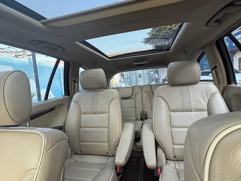 Mercedes-Benz R-class