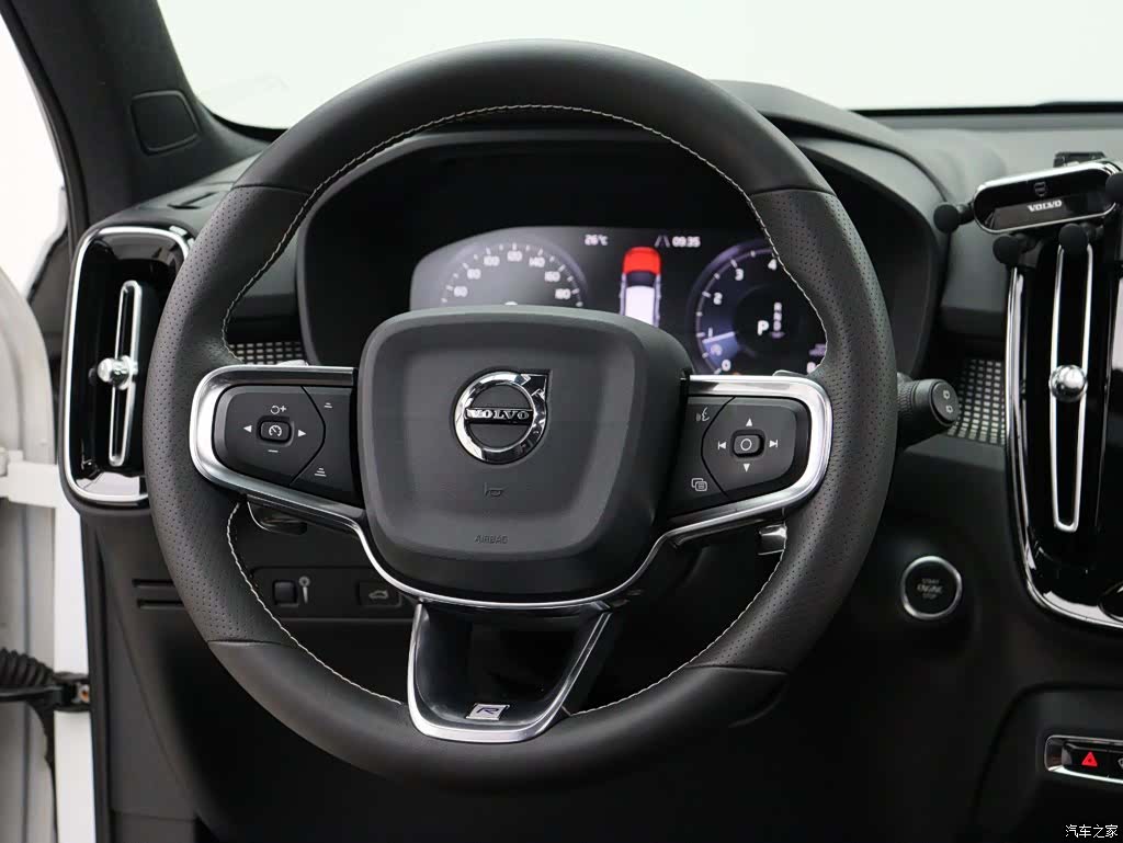 Volvo XC40, 2019 13