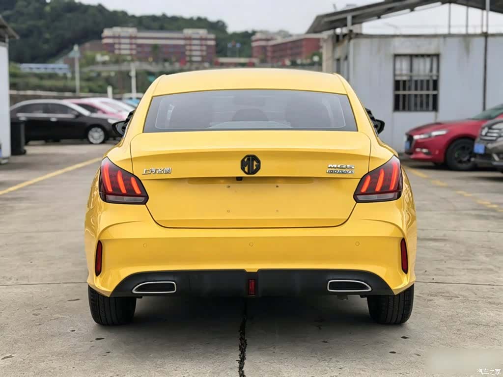 MG MG5, 2021 10