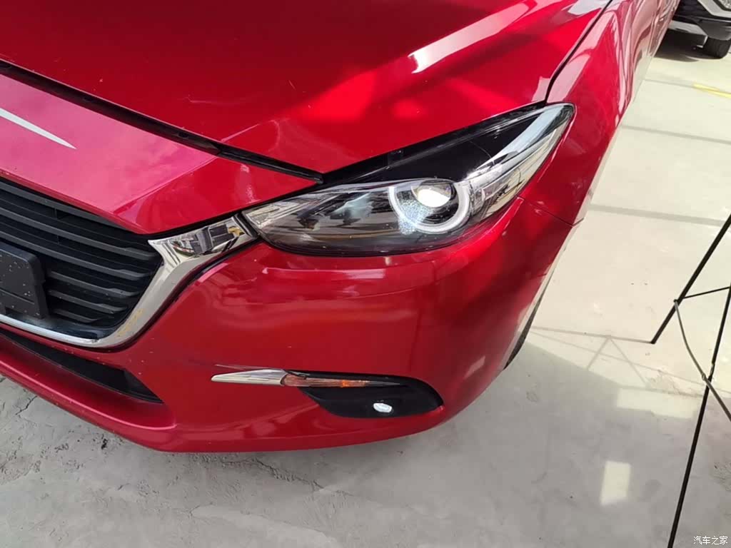Mazda Mazda3, 2018 24