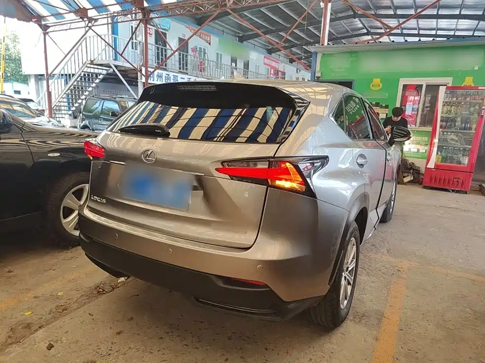 Lexus NX