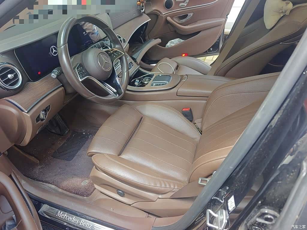 Mercedes-Benz E-Class, 2022 16