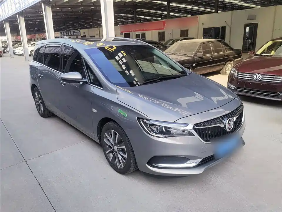 Buick GL6