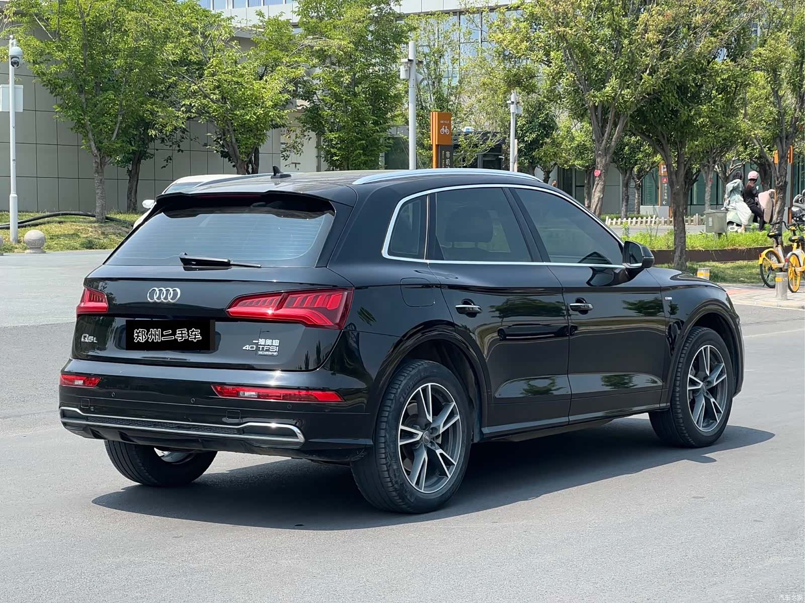 Audi Q5L, 2018 9