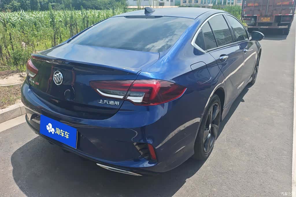 Buick Regal, 2020 3