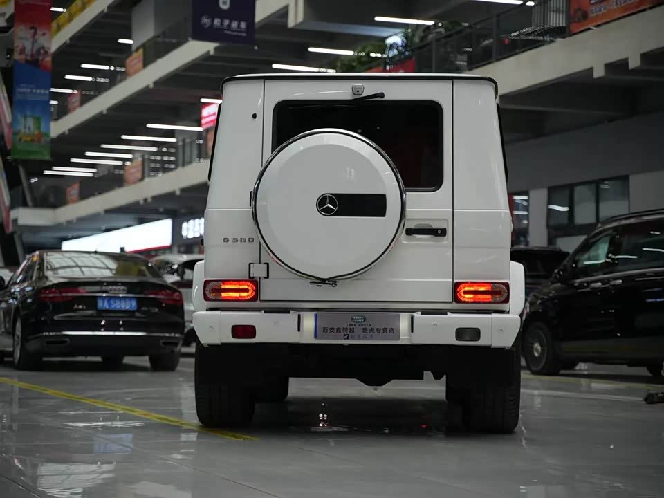 Mercedes-Benz G-class