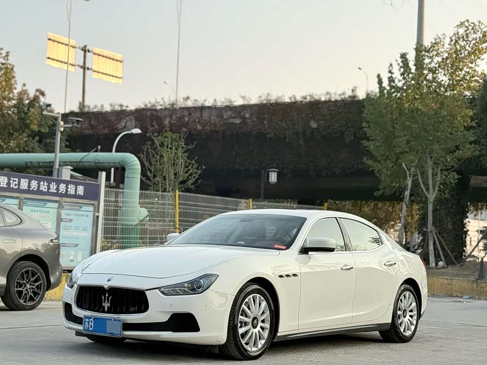 Maserati Ghibli