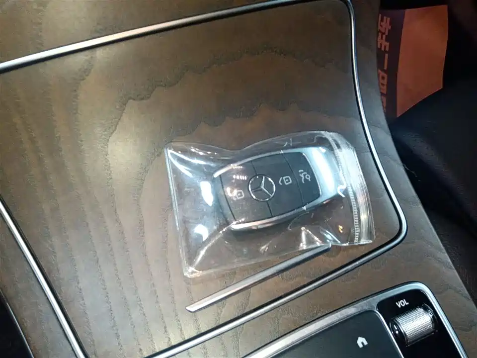 Mercedes-Benz GLC Mercedes-Benz GLC