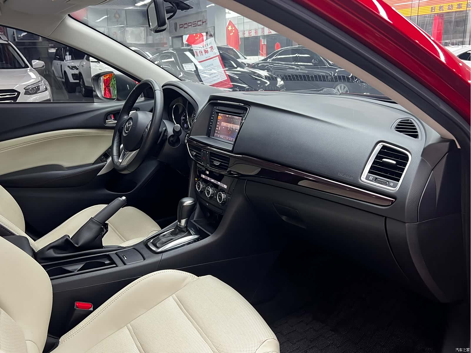 Mazda Atenza, 2015 21